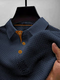 Dunkelblau